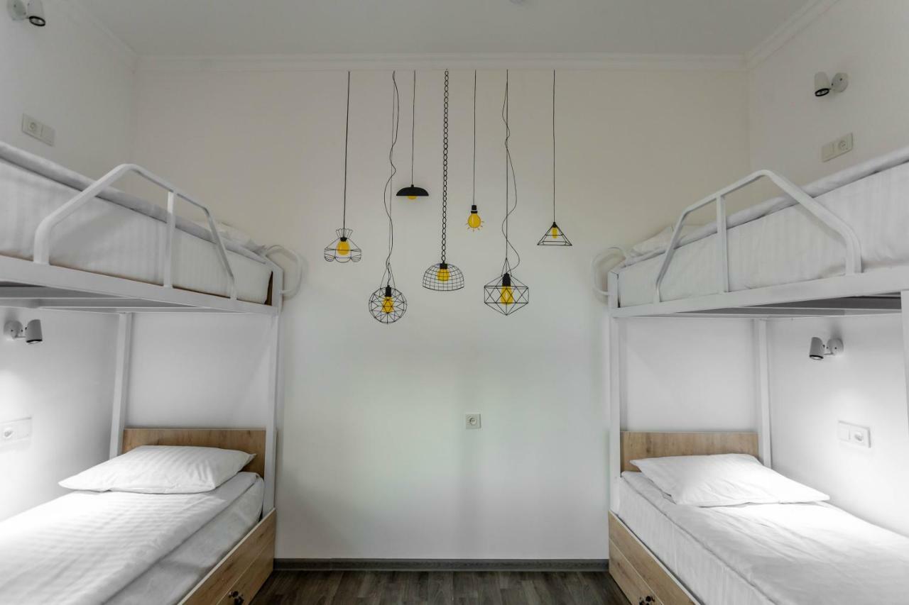 Registan Hostel Samarkand Esterno foto