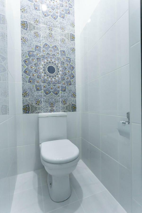 Registan Hostel Samarkand Esterno foto